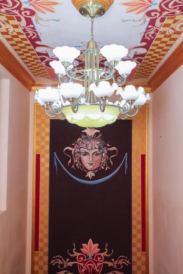 Hotel Kamelot à Boukhara Extérieur photo