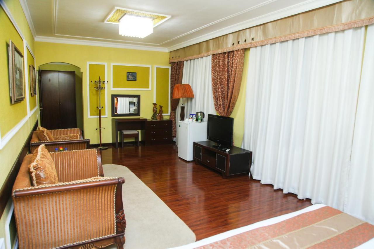 Hotel Kamelot à Boukhara Extérieur photo