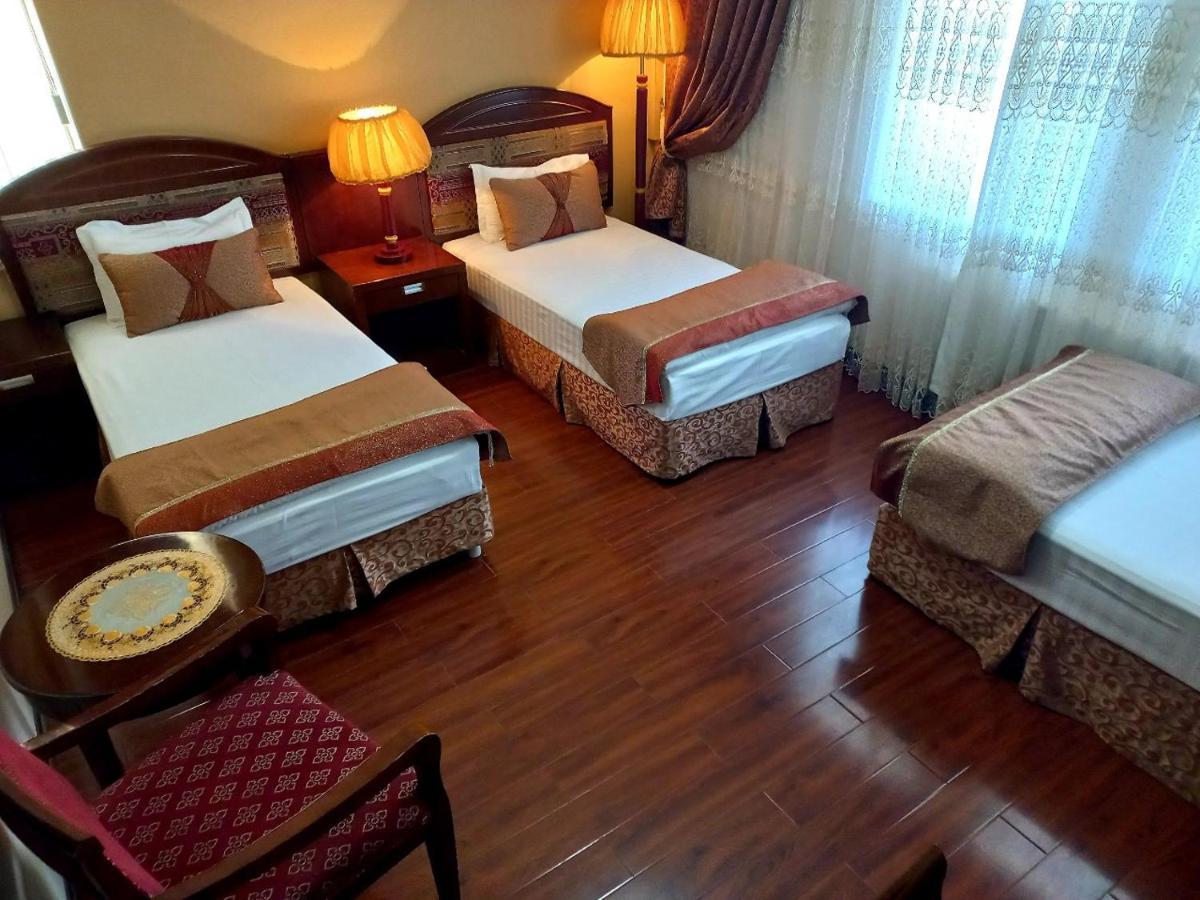 Hotel Kamelot à Boukhara Extérieur photo